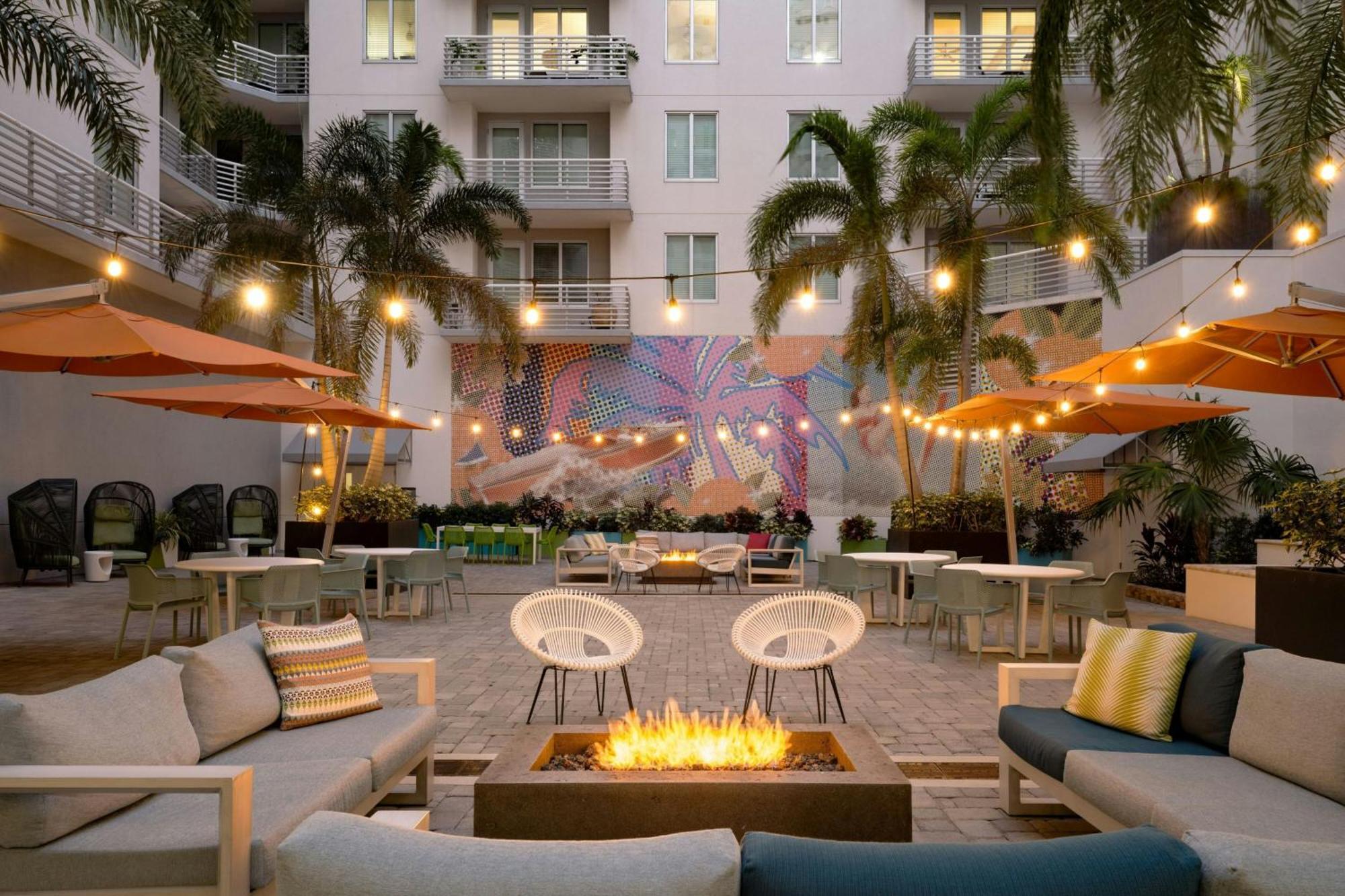Aloft Sarasota Hotel Kültér fotó