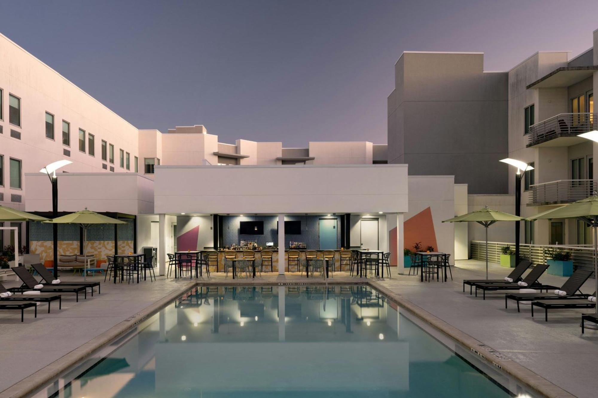 Aloft Sarasota Hotel Kültér fotó